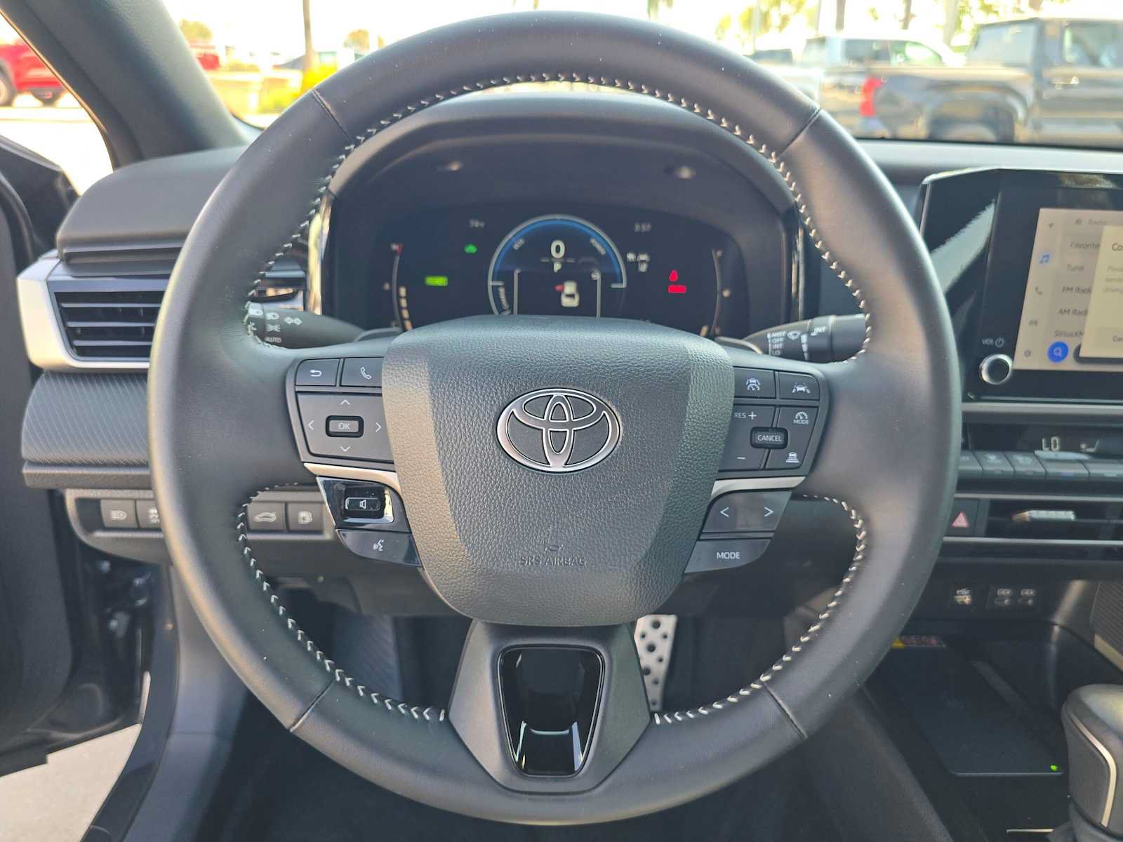 Used 2026 Toyota Camry SE FWD image 24