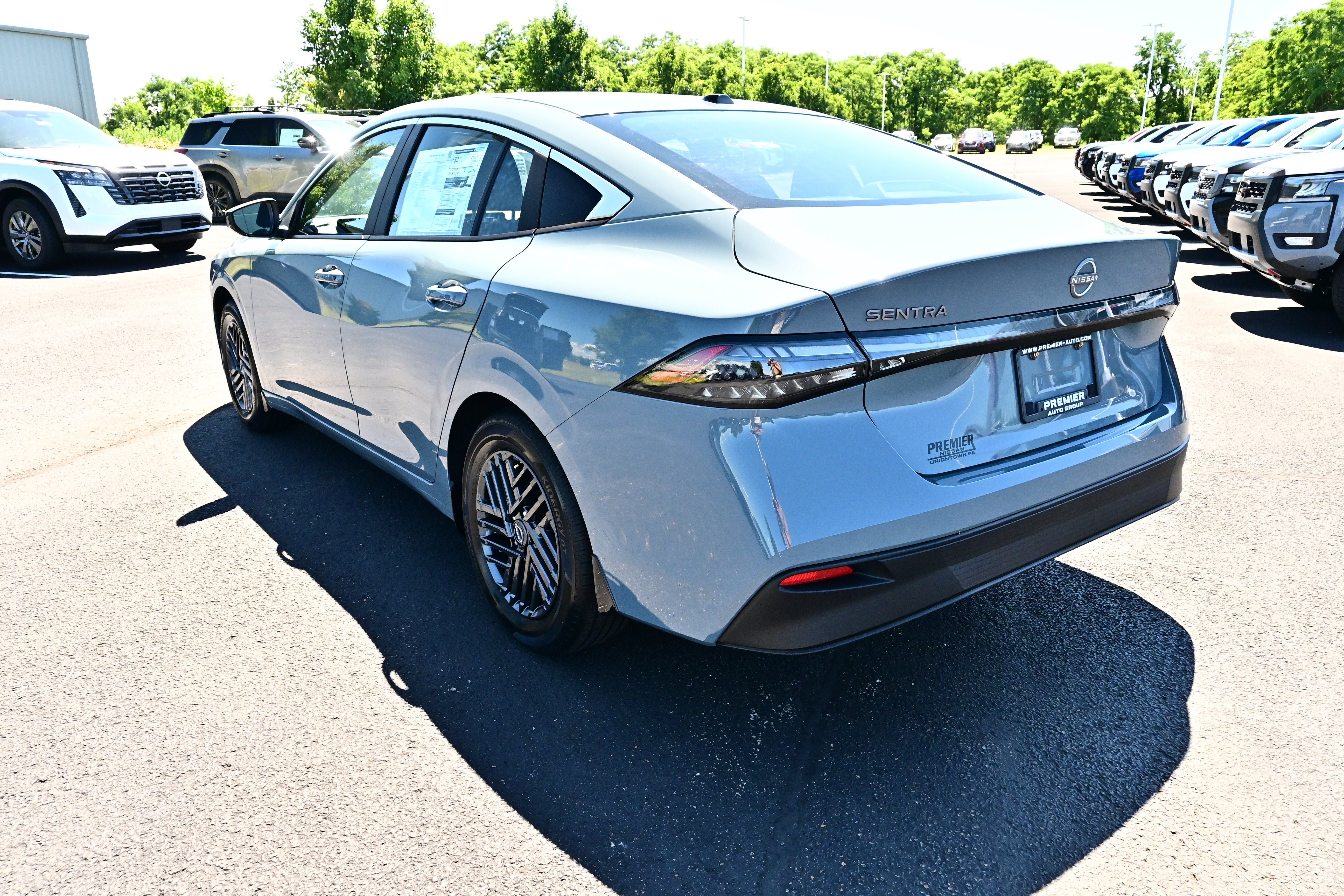New 2026 Nissan Sentra SV FWD image 8