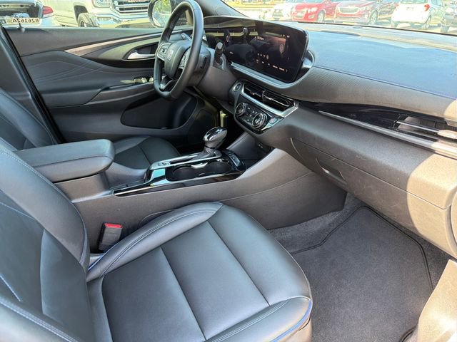 Certified 2024 Buick Envista Sport Touring w/ Experience Buick Package FWD image 23