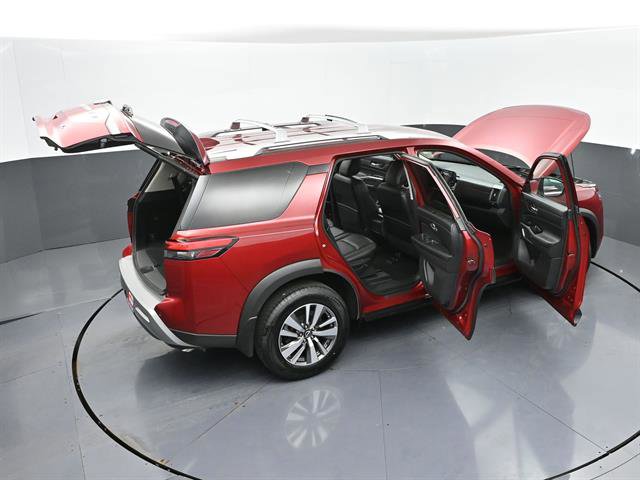 Used 2023 Nissan Pathfinder SL image 55