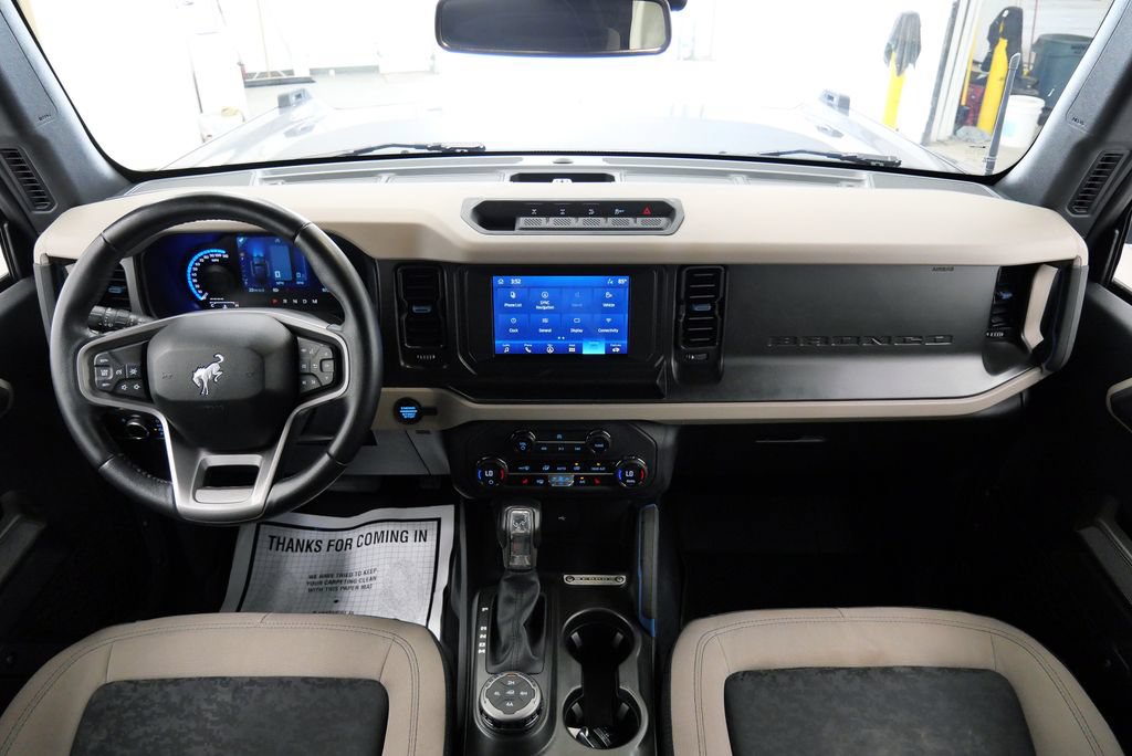 Used 2023 Ford Bronco Wildtrak AWD/4WD image 20