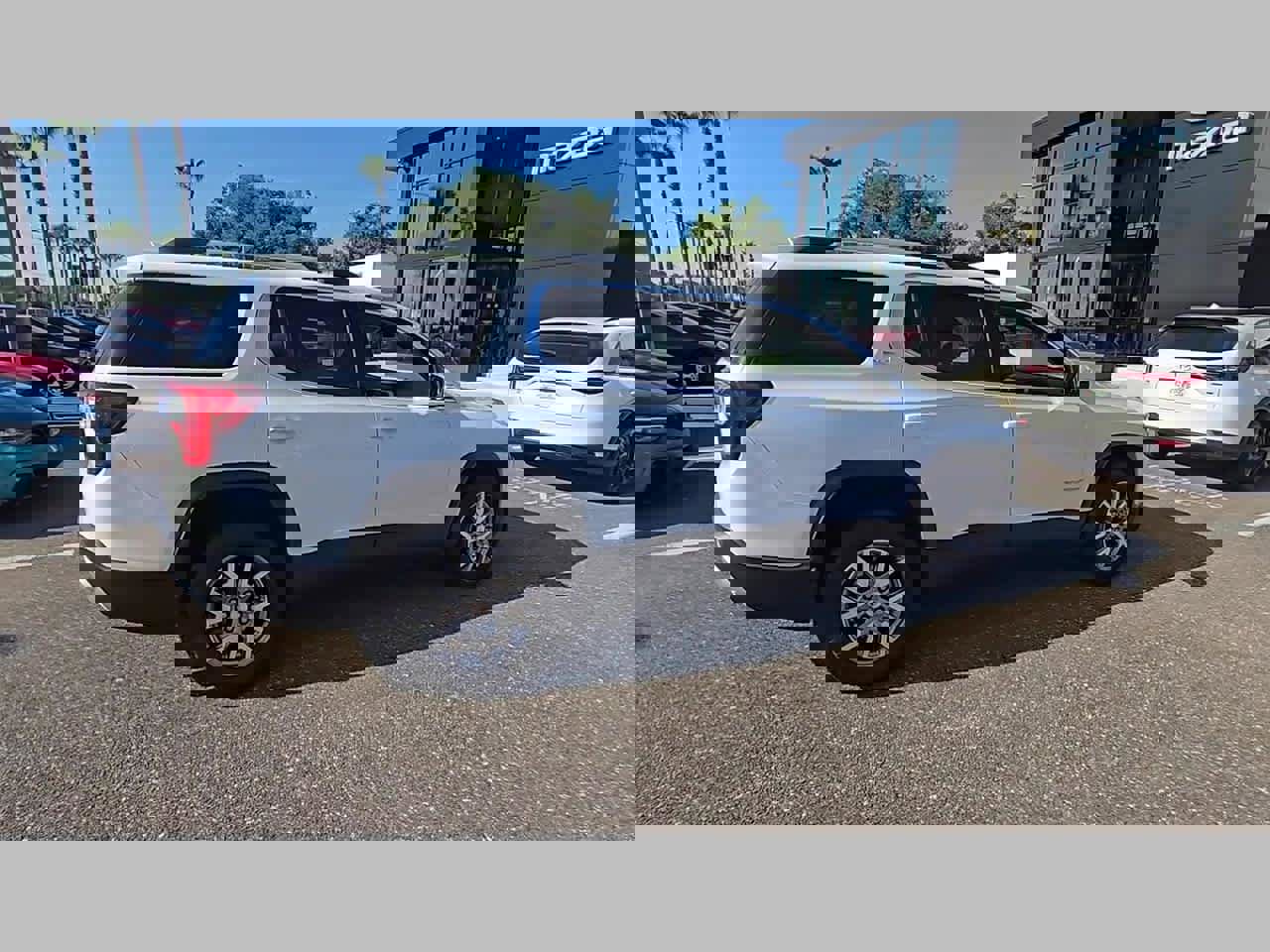 Used 2021 GMC Acadia SLT w/ Preferred Package image 34