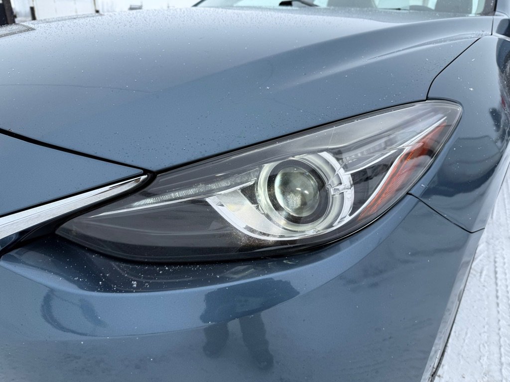 Used 2014 MAZDA MAZDA3 s Touring image 38