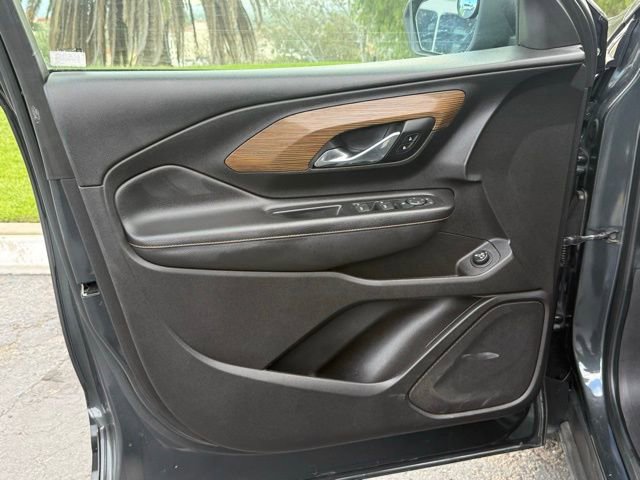 Used 2018 GMC Terrain SLE w/ Driver Convenience Package image 7