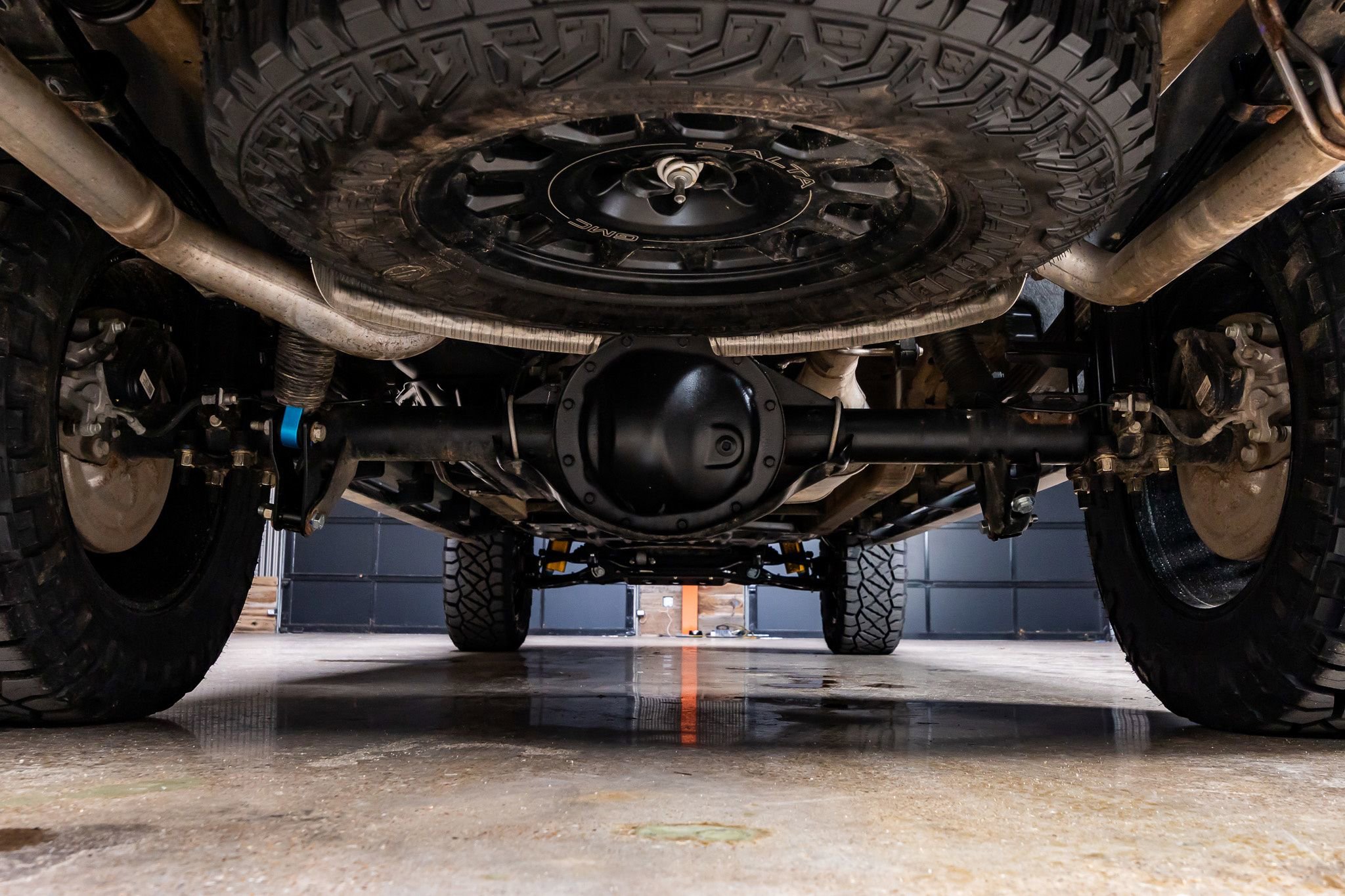 Used 2024 GMC Sierra 1500 AT4X w/ AT4X AEV Edition image 16