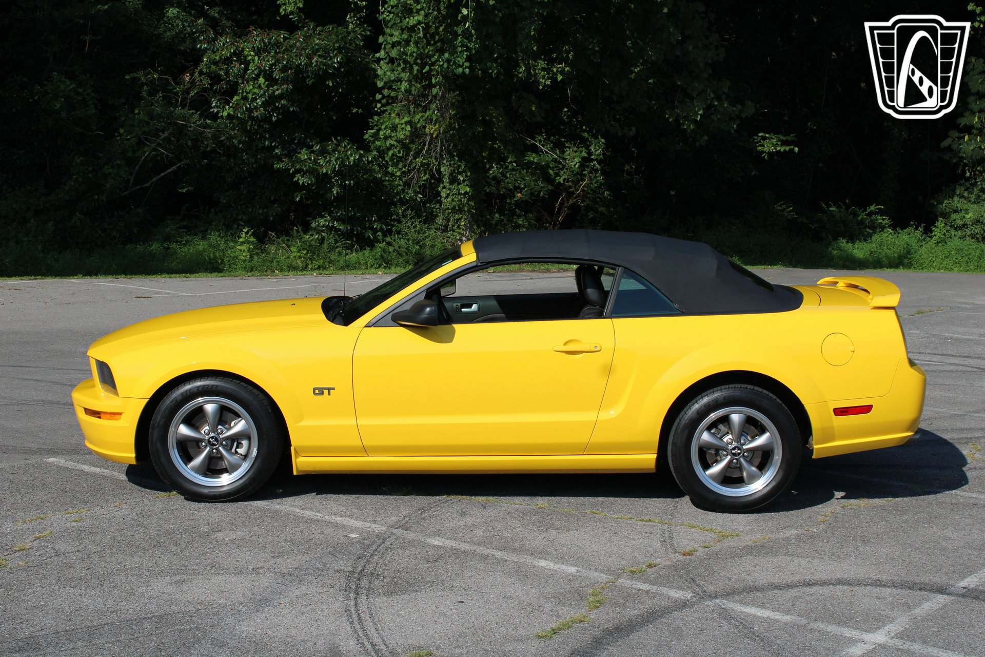 Used 2006 Ford Mustang GT image 15