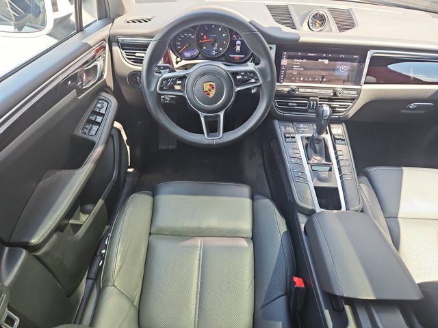 Certified 2021 Porsche Macan AWD/4WD image 19