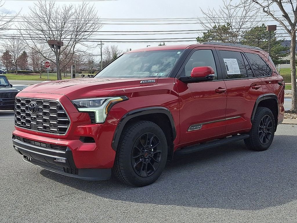 Used 2025 Toyota Sequoia Platinum AWD/4WD image 6