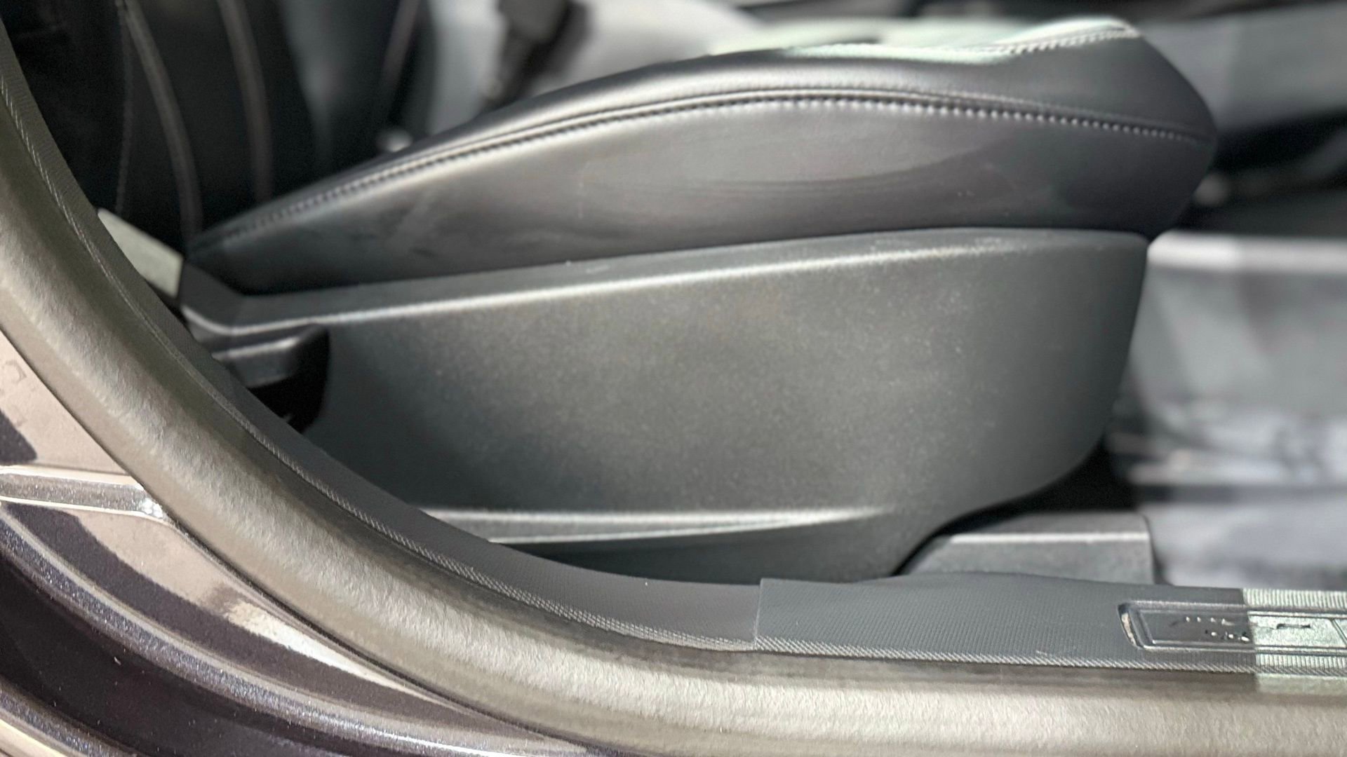 Used 2022 Ford Mustang Mach-E Select image 54