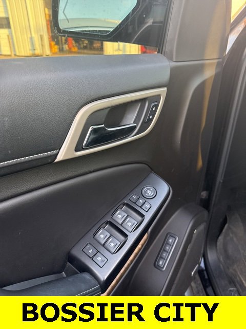 Used 2018 GMC Yukon Denali image 10