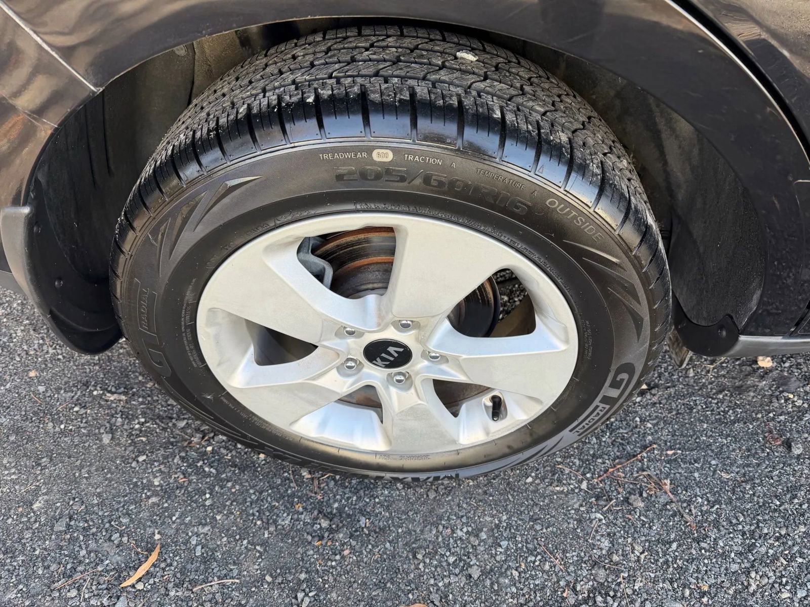 Used 2017 Kia Soul EV w/ Convenience Package image 12