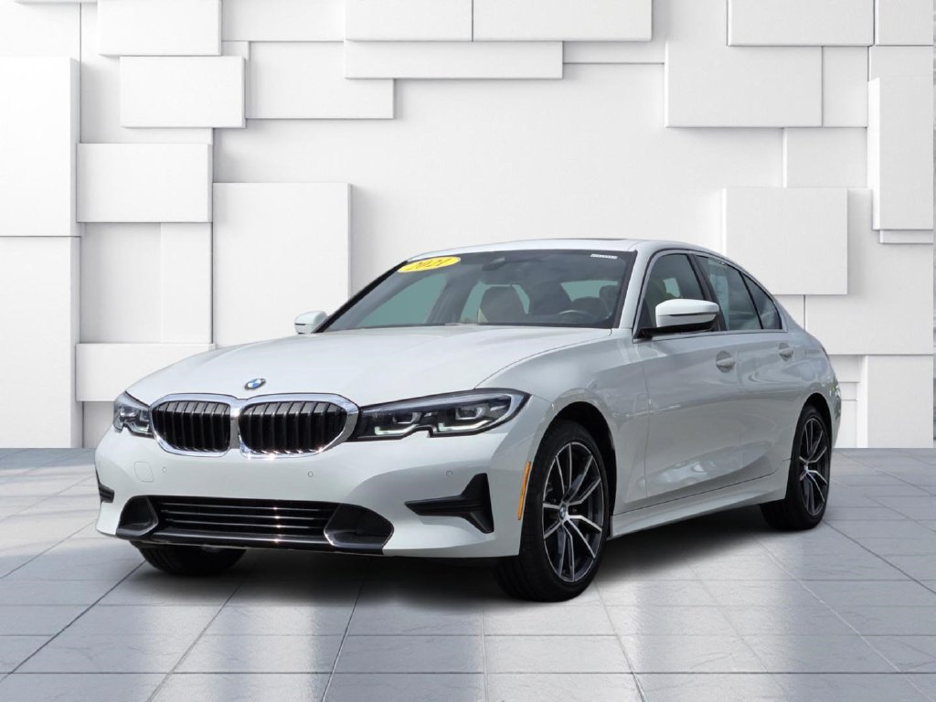 Used 2021 BMW 330i xDrive Sedan w/ Convenience Package AWD/4WD image 3