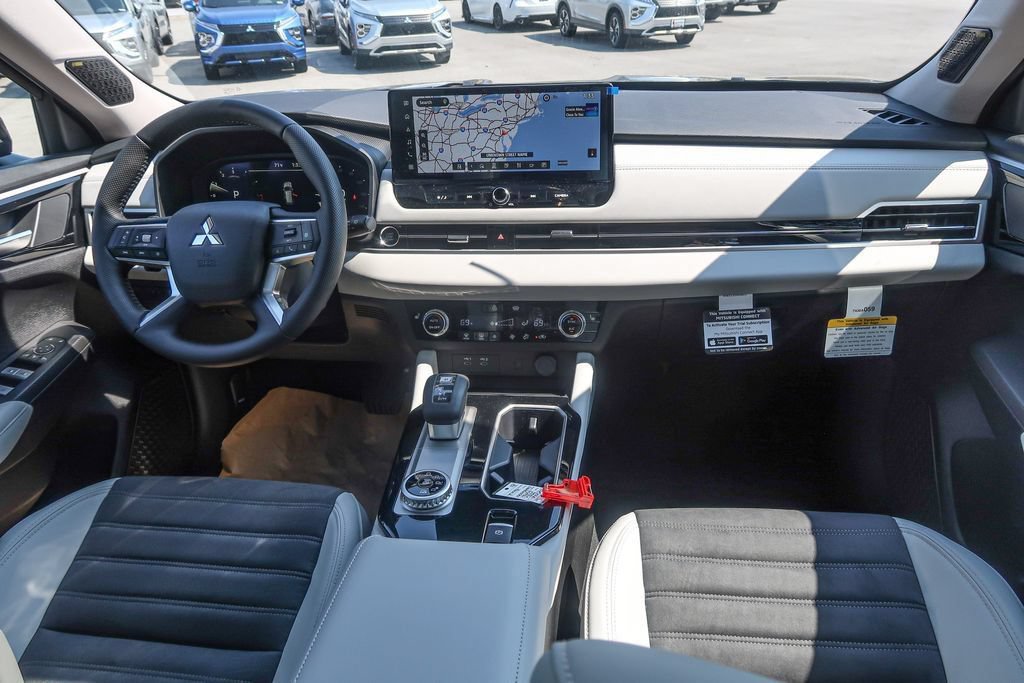 New 2026 Mitsubishi Outlander SE AWD/4WD image 16