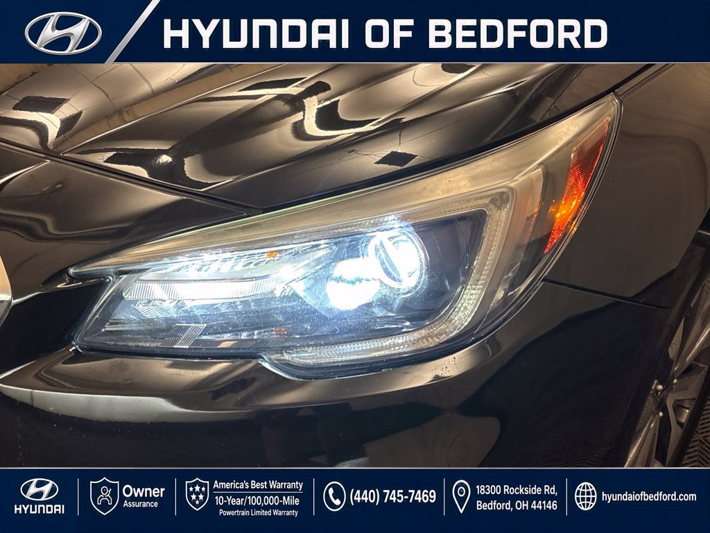 Used 2018 Subaru Outback 3.6R Touring AWD/4WD image 13