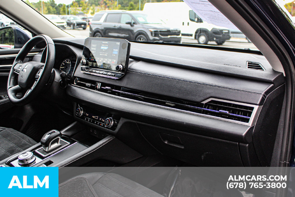 Used 2024 Mitsubishi Outlander Ralliart AWD/4WD image 26