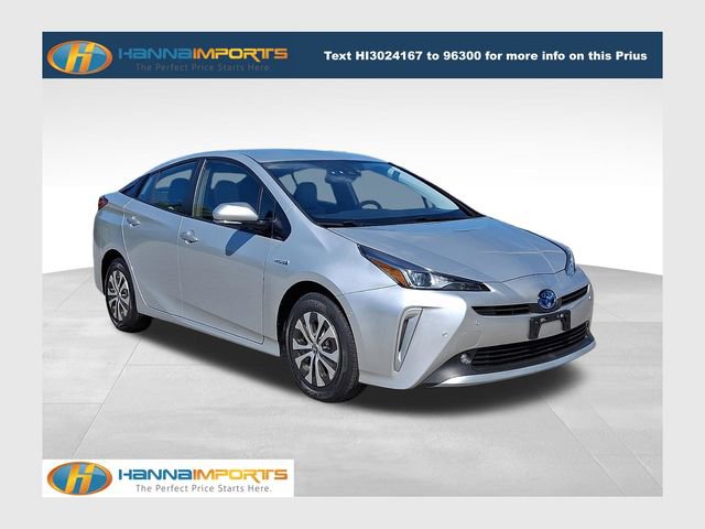 Used 2020 Toyota Prius LE AWD/4WD image 1