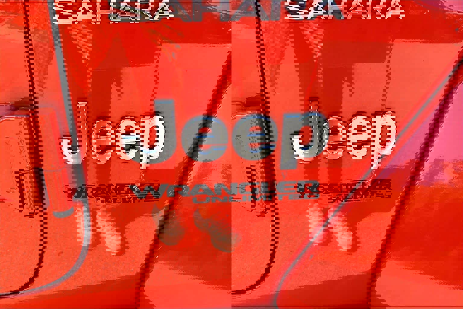 Used 2020 Jeep Wrangler Unlimited Sahara image 9