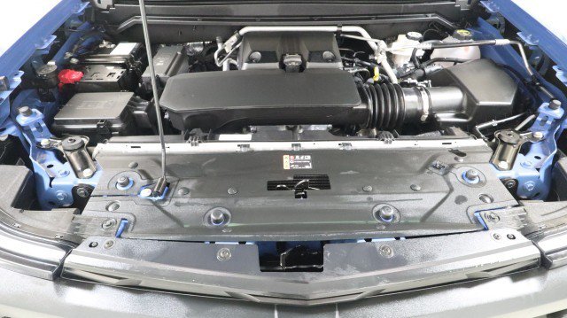 Used 2025 Chevrolet Colorado Trail Boss AWD/4WD image 25