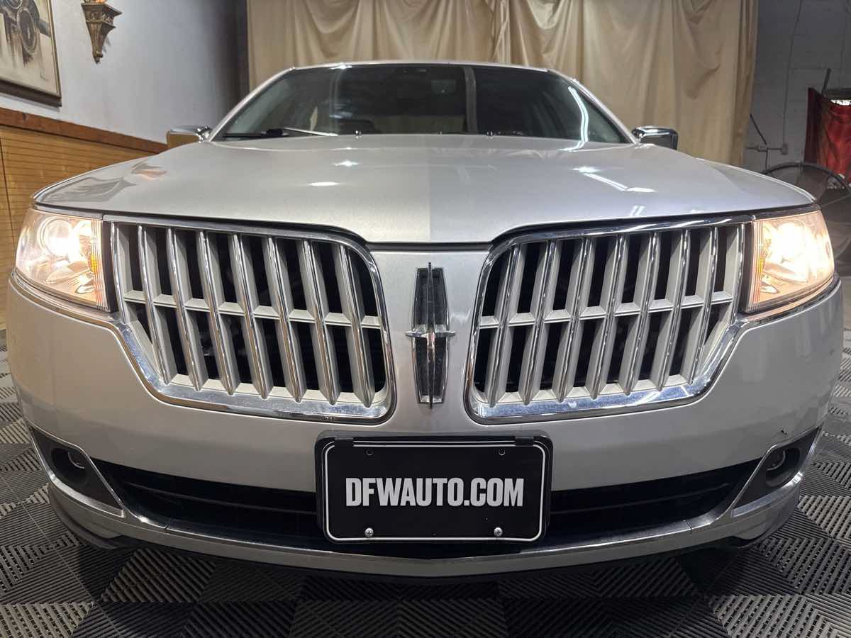 Used 2012 Lincoln MKZ Hybrid FWD image 3