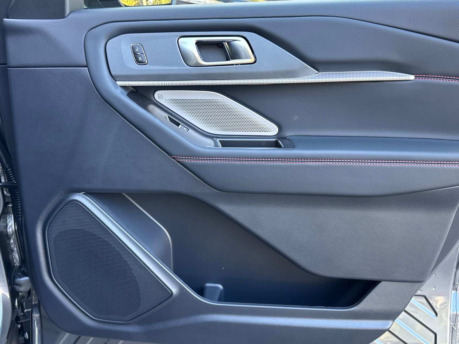 New 2026 Ford Explorer ST image 14