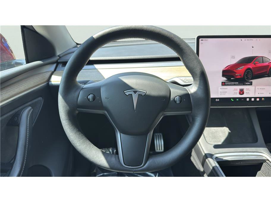 Used 2024 Tesla Model Y Performance AWD/4WD image 26