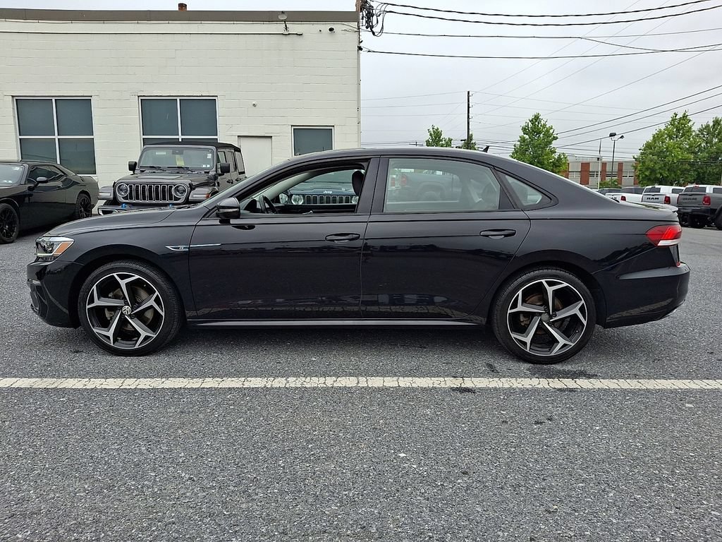 Used 2020 Volkswagen Passat 2.0T R-Line FWD image 8