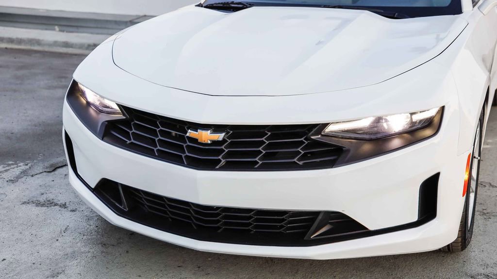 Used 2023 Chevrolet Camaro LT image 6