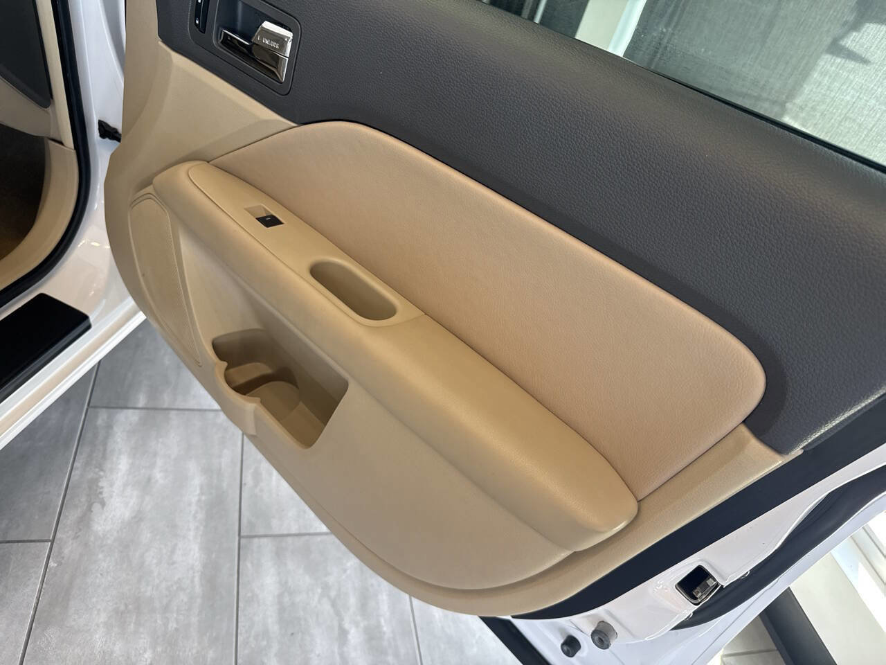 Used 2012 Ford Fusion SE image 19