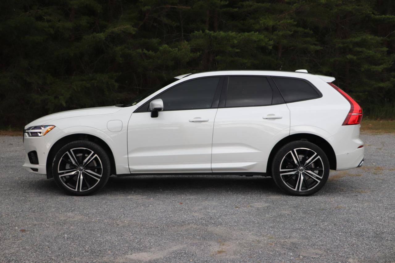 Used 2018 Volvo XC60 T8 R-Design w/ Convenience Package AWD/4WD image 35