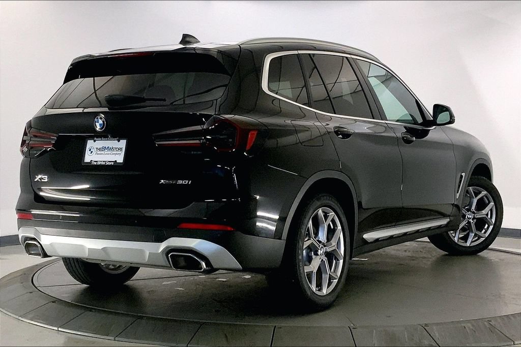 Used 2024 BMW X3 xDrive30i w/ Premium Package AWD/4WD image 12