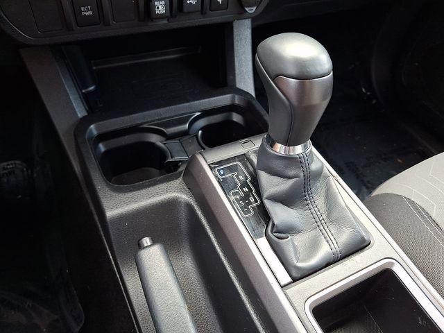 Certified 2023 Toyota Tacoma TRD Off-Road AWD/4WD image 14