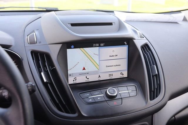 Certified 2018 Ford Escape SE w/ SE Sync 3 Package AWD/4WD image 8