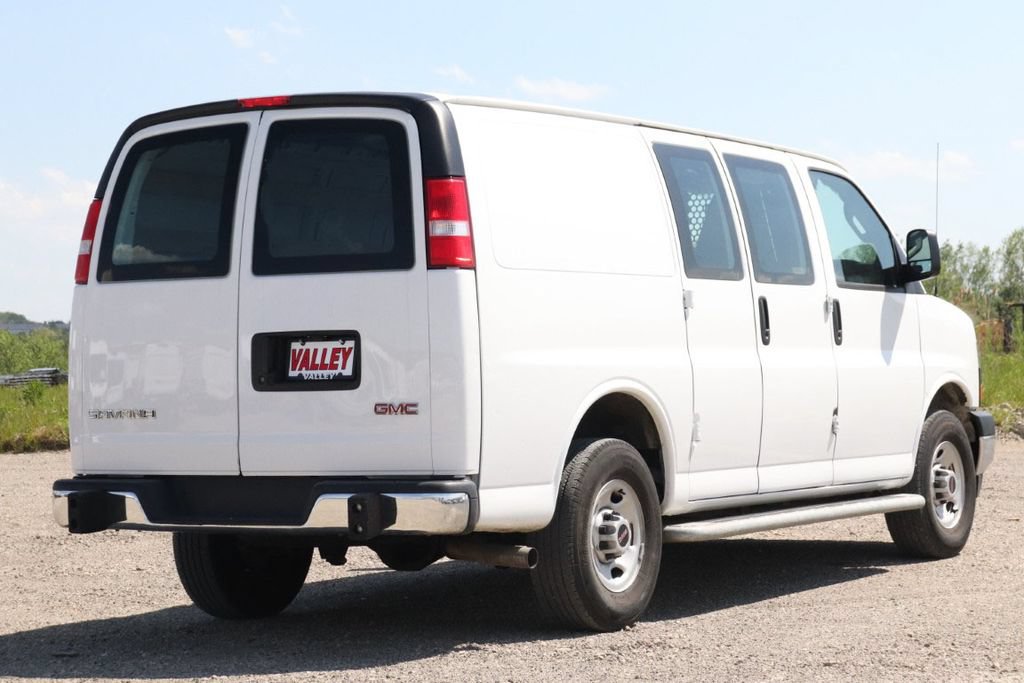 Used 2024 GMC Savana 2500 w/ Driver Convenience Package RWD image 8