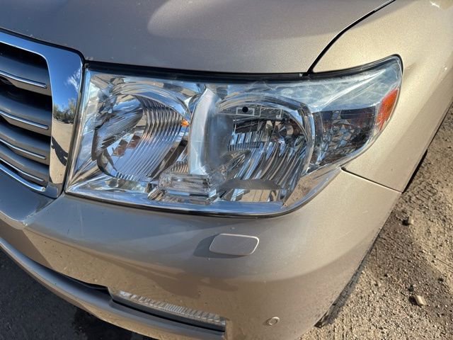 Used 2010 Toyota Land Cruiser image 11