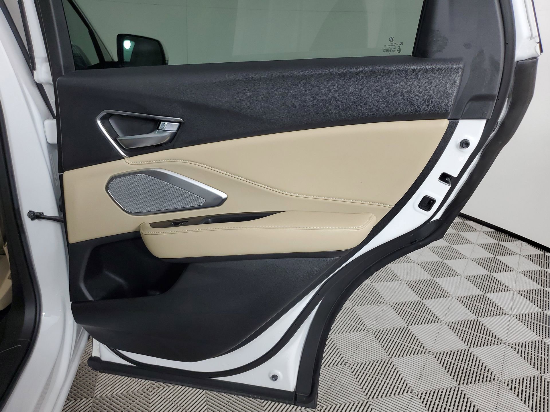 Used 2021 Acura RDX w/ Technology Package image 26