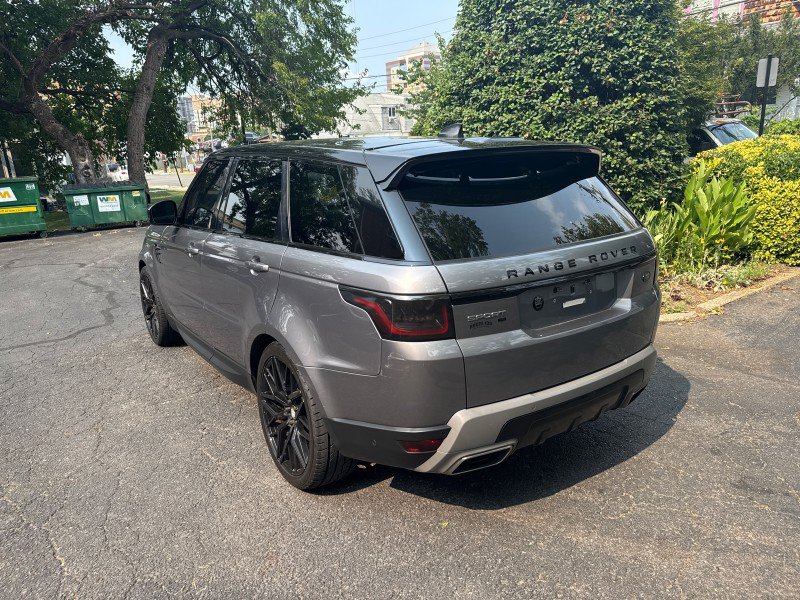 Used 2020 Land Rover Range Rover Sport SE AWD/4WD image 4