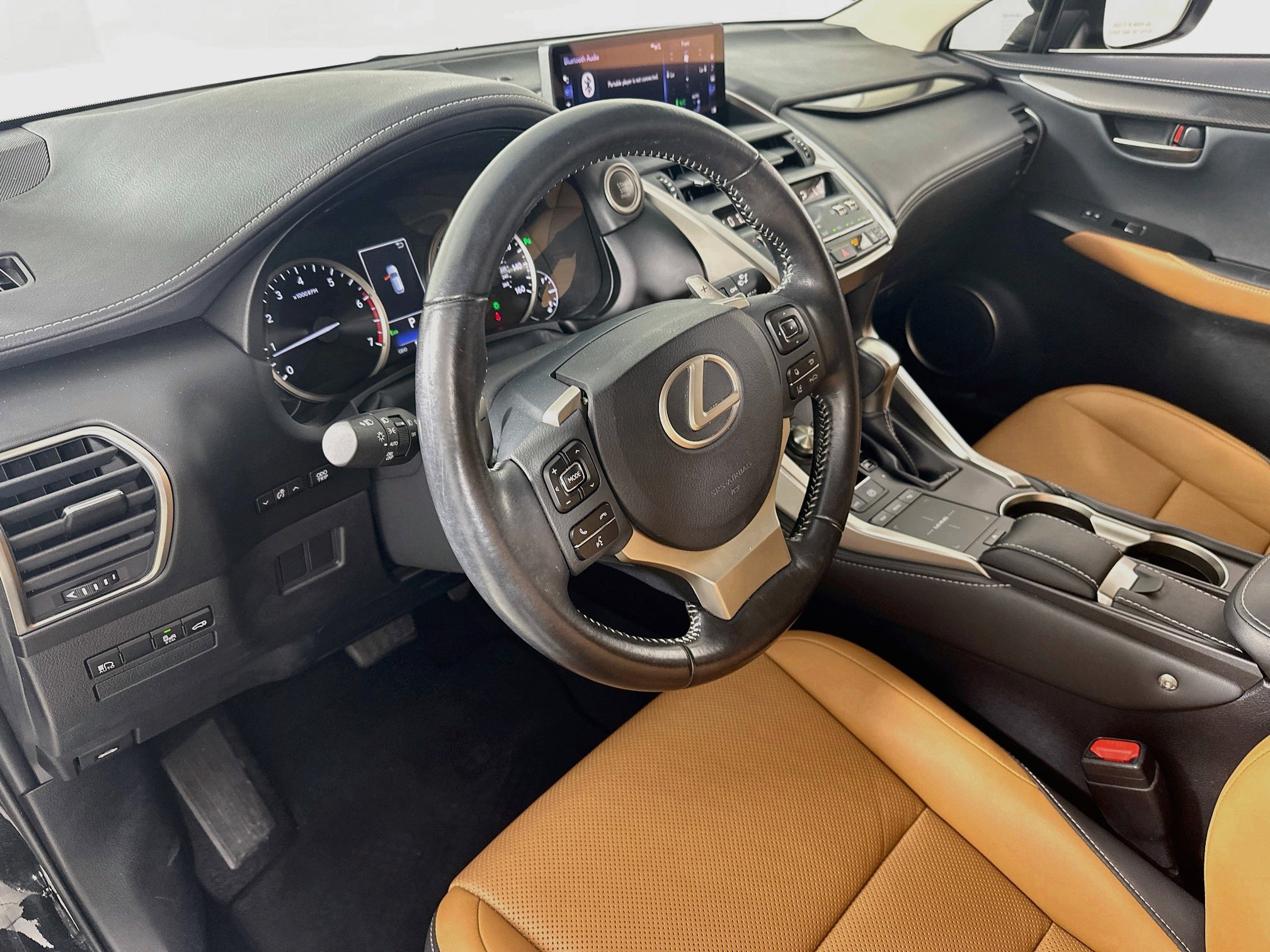 Used 2019 Lexus NX 300 FWD w/ Premium Package image 9