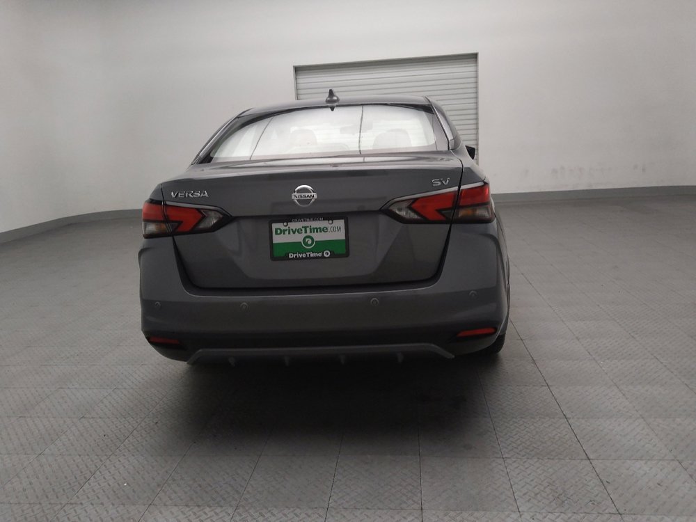 Used 2021 Nissan Versa SV image 7