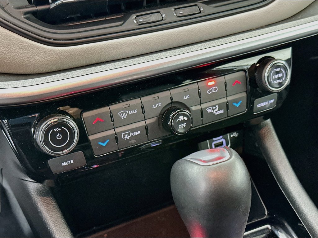 Certified 2024 Jeep Compass Limited AWD/4WD image 24