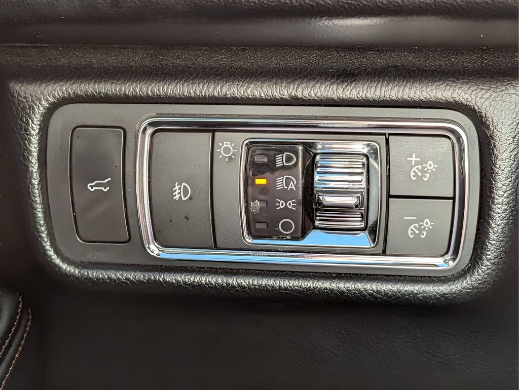 Used 2020 Lincoln Aviator Reserve w/ Equipment Group 202A AWD/4WD image 19