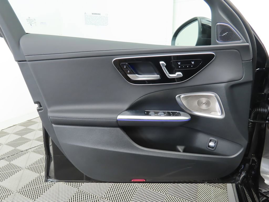 New 2025 Mercedes-Benz C 300 4MATIC Sedan image 26