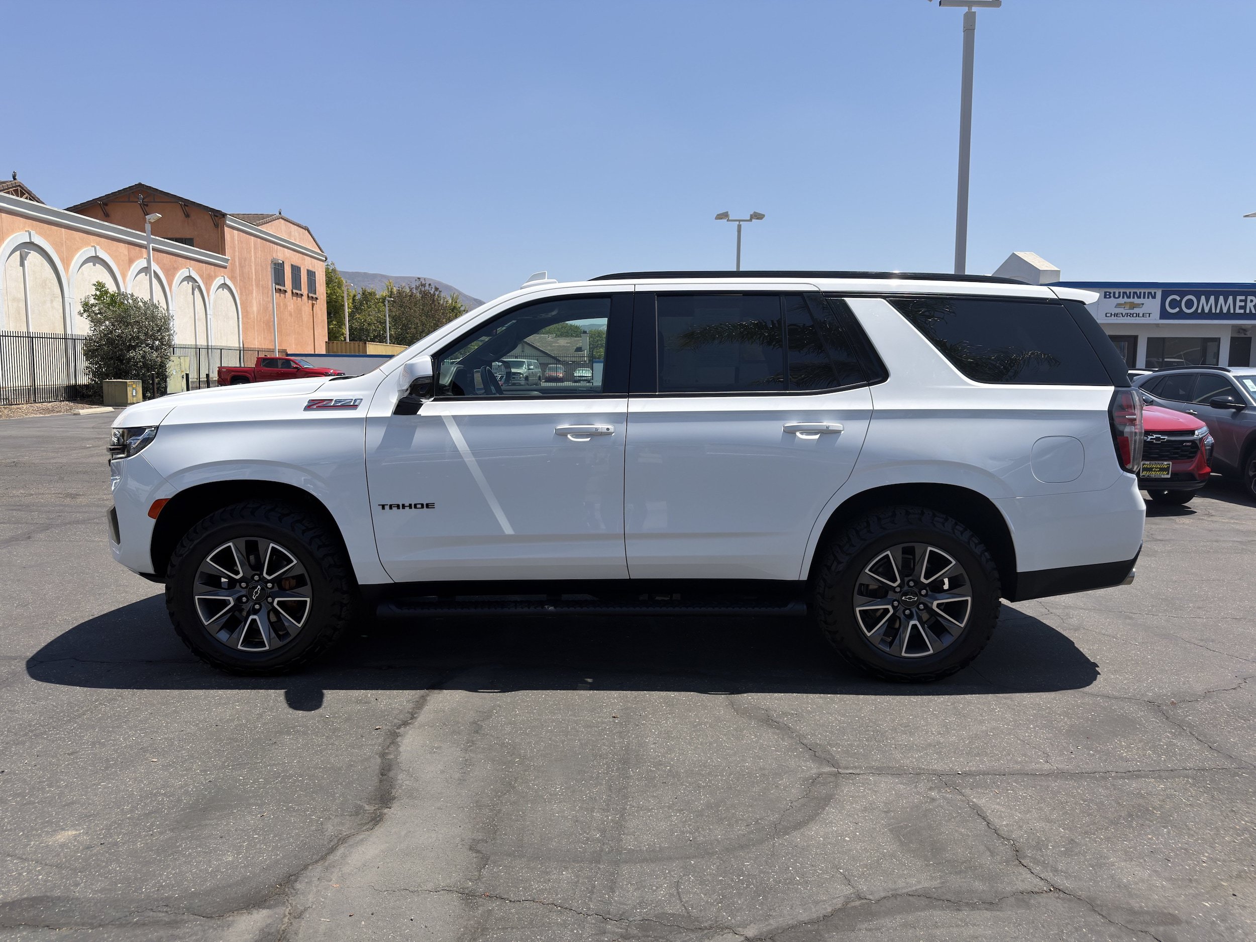 Used 2024 Chevrolet Tahoe Z71 w/ Z71 Off-Road Package AWD/4WD image 5