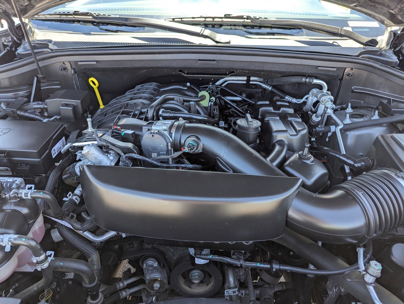 Used 2024 Dodge Durango GT image 34