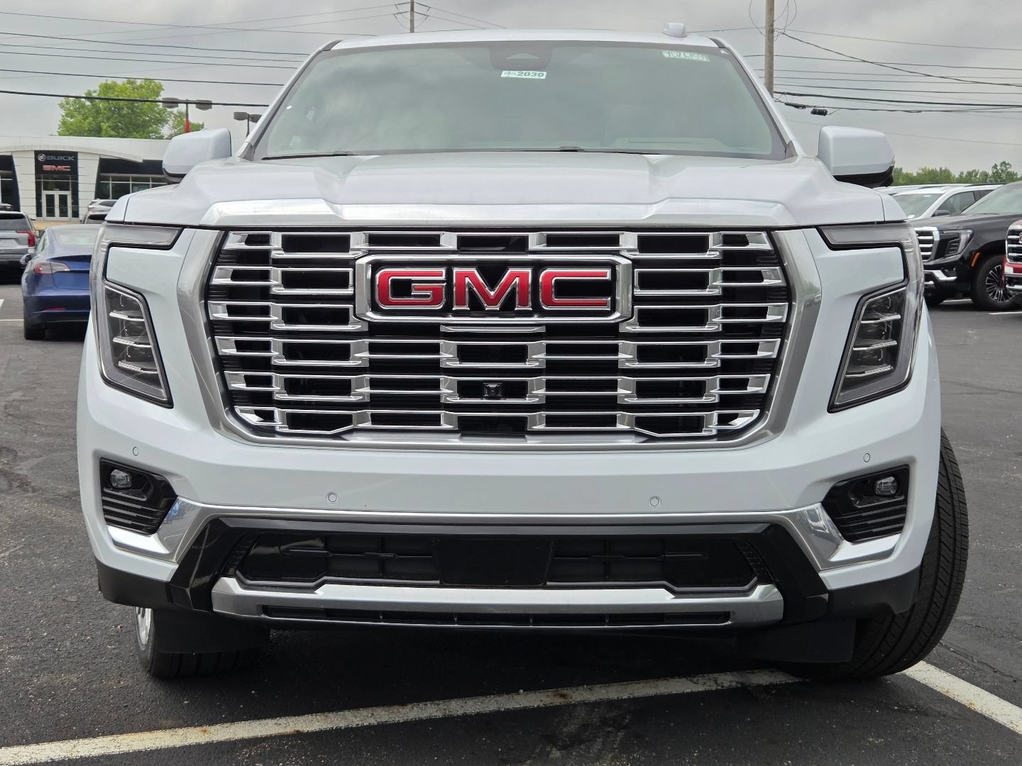 New 2026 GMC Yukon XL Denali w/ Denali Reserve Package AWD/4WD image 14