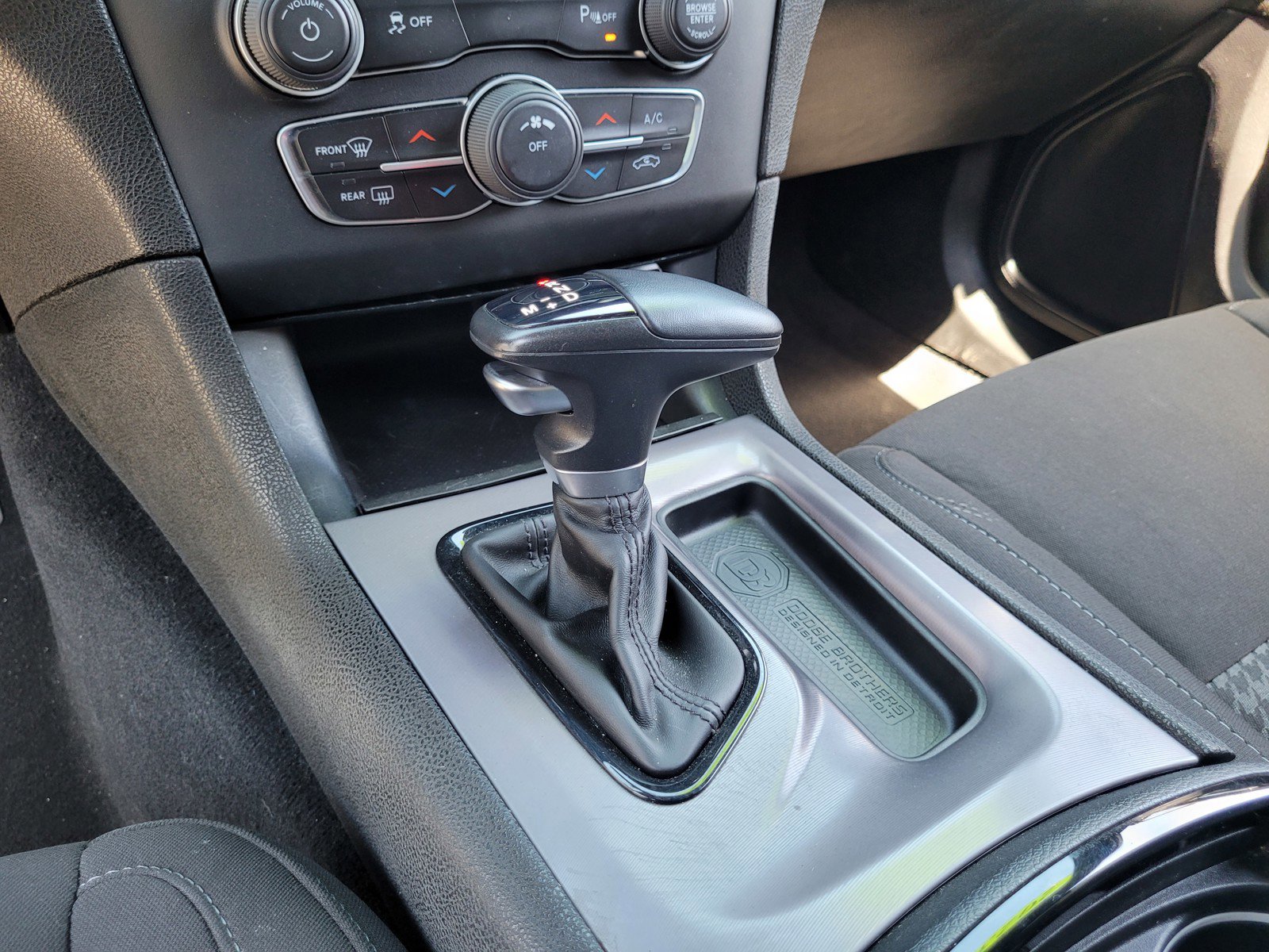 Used 2023 Dodge Charger SXT w/ Blacktop Package RWD image 20