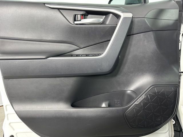 Used 2024 Toyota RAV4 XLE w/ Convenience Package image 23