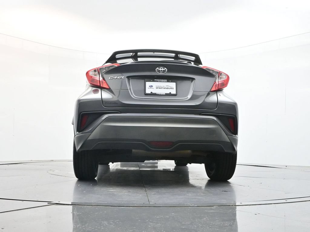 Used 2018 Toyota C-HR XLE FWD image 30