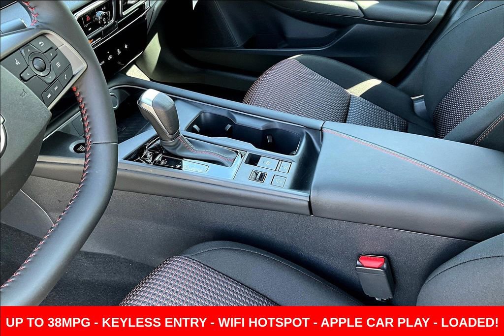New 2026 Nissan Sentra SR w/ Floor Mat Package FWD image 24