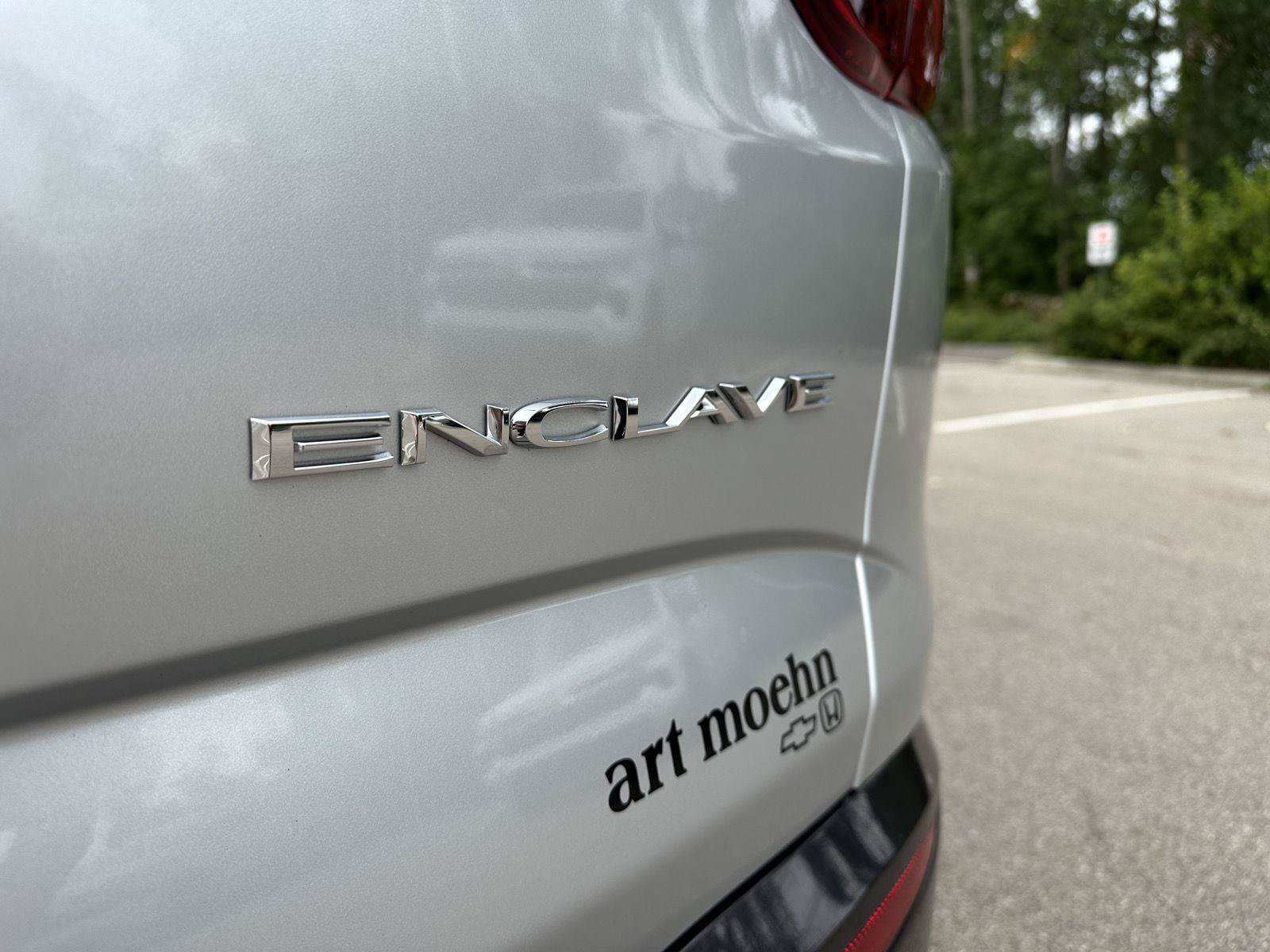 Used 2019 Buick Enclave Essence FWD image 11