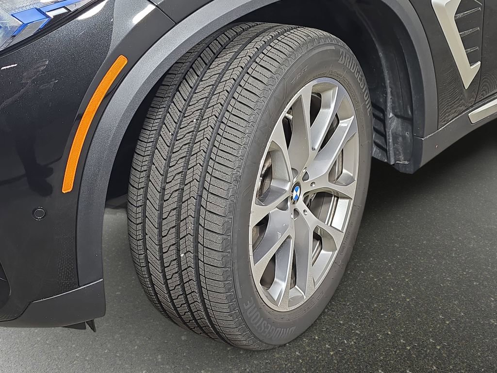 Used 2026 BMW X5 xDrive40i image 37